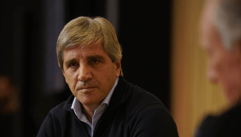 Reconocimientos y adelantos de Caputo: “En un año se podrían ir las retenciones”