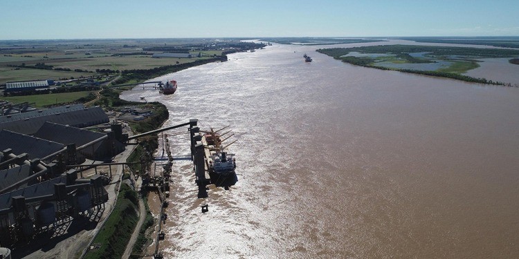 Precio del peaje y calado: las principales observaciones de los usuarios de la Hidrovía del Paraná