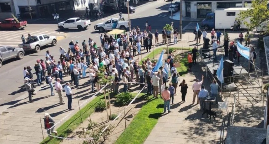 Azul: la Justicia declaró inválida una tasa que rechazaban productores rurales